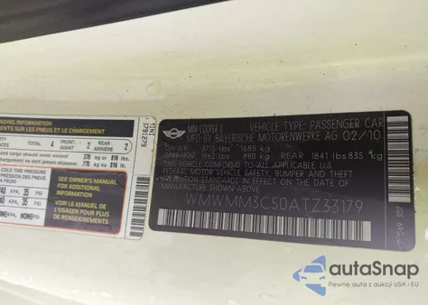 2010 Mini Cooper S Clubman из США, поврежденный, VIN WMWMM3C50ATZ33179